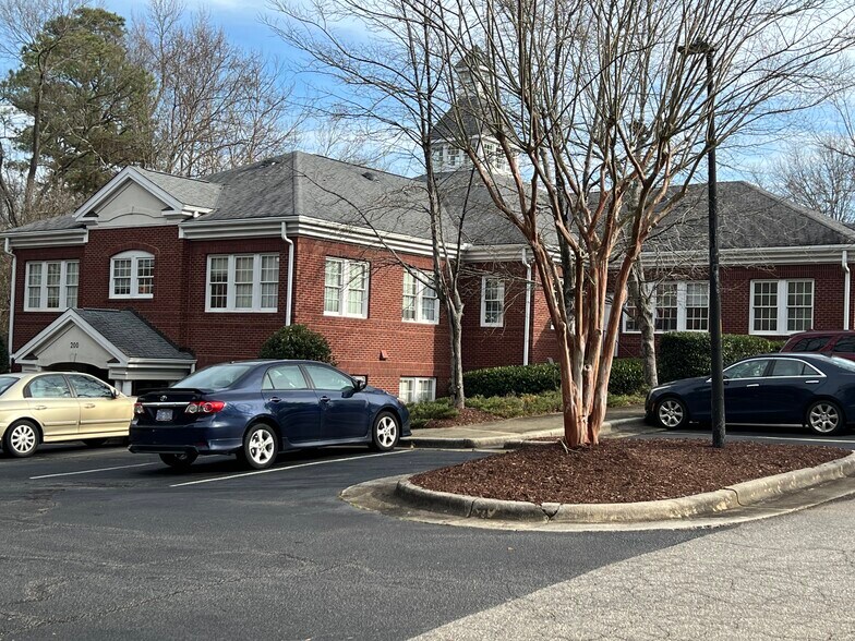 More Photos Of 200 Commonwealth Ct, Cary Medical For Sale