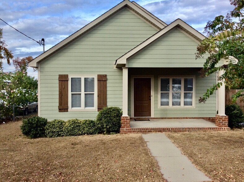 Primary Photo Of 10 Lakeview, Tuscaloosa Multifamily For Sale