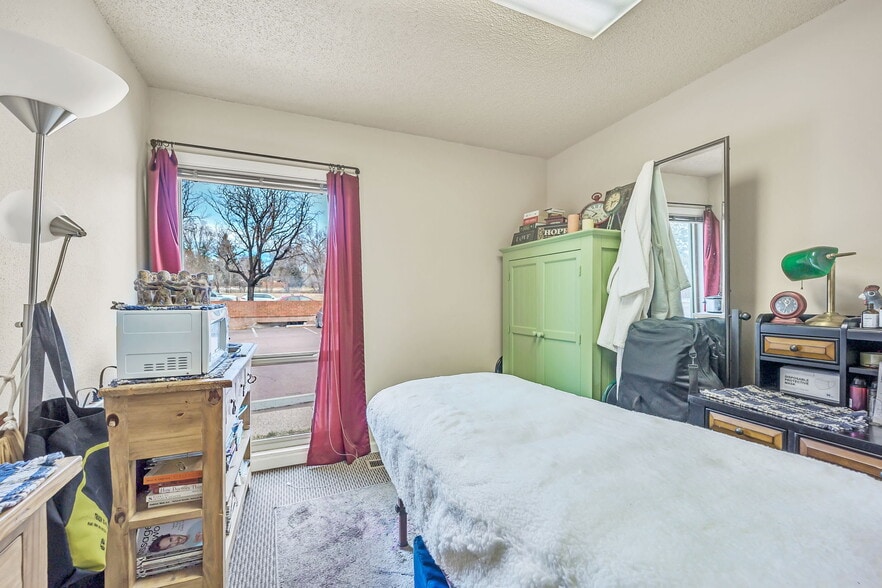 More Photos Of 2123-2125 N Academy Blvd, Colorado Springs Office For Sale