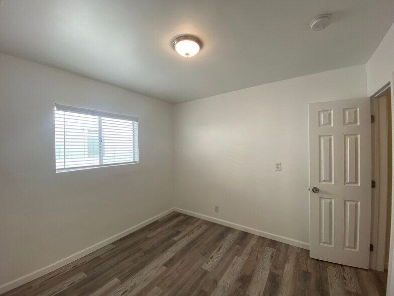 More Photos Of 748 Washington Blvd, Marina del Rey Office Residential For Lease