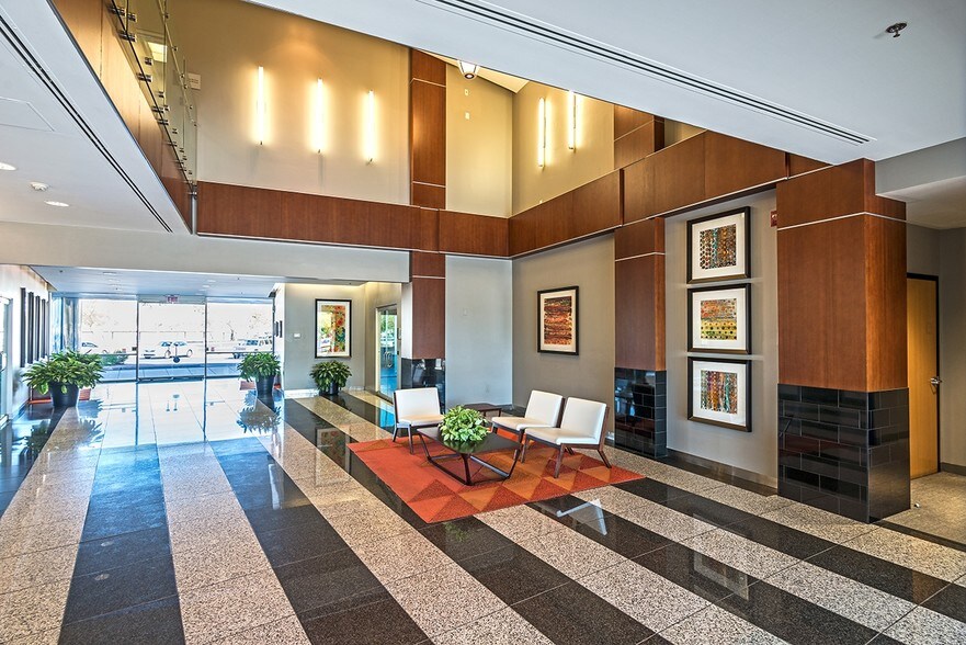 More Photos Of 3410 E University Dr, Phoenix Office For Lease