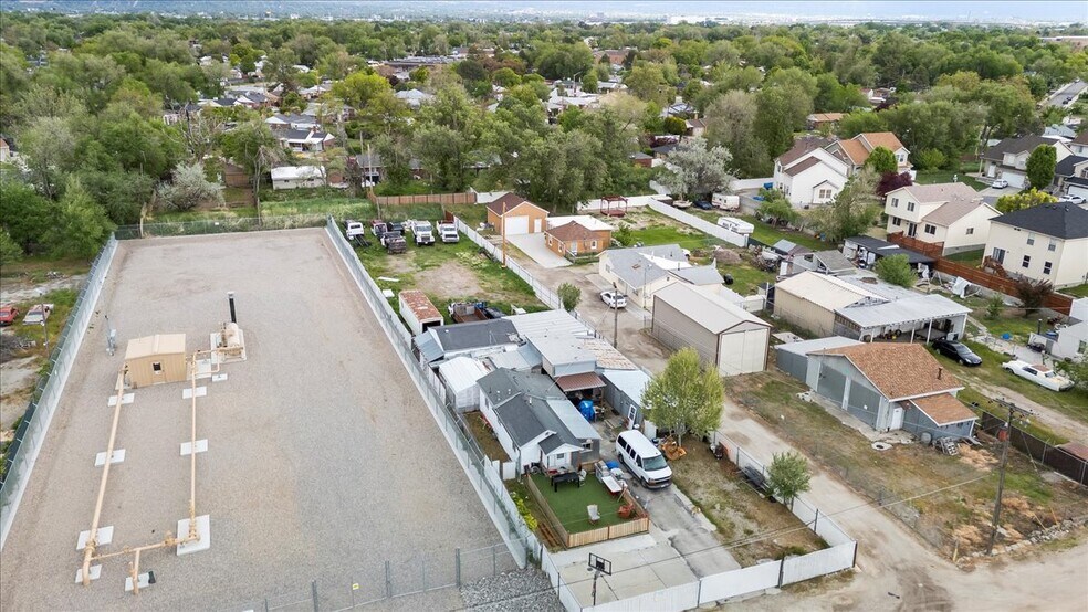 More Photos Of 1071 & 1073 Prospect St, Salt Lake City Auto Repair For Sale