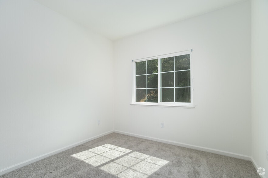 More Photos Of 720 Shell Ave, Martinez Apartments For Sale