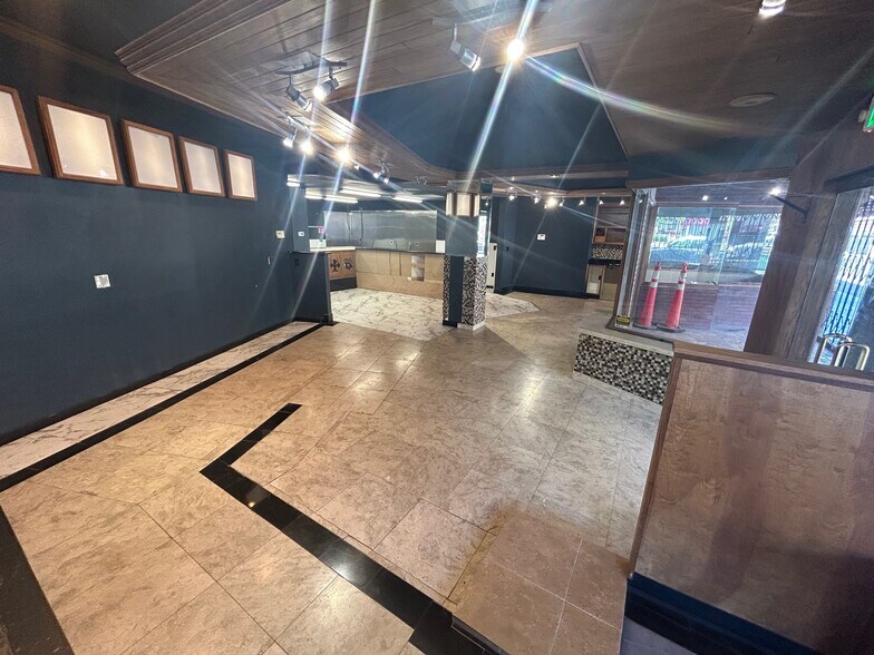 More Photos Of 25 2nd St, Reno Convenience Store For Lease