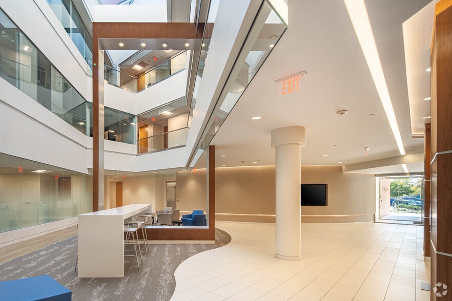 More Photos Of 9200-9211 Corporate Blvd, Rockville Unknown For Lease