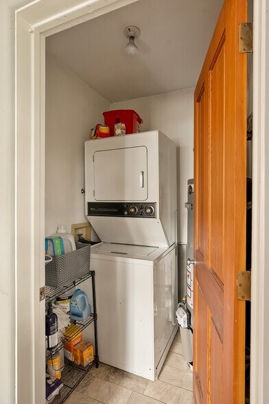 More Photos Of 3111 Ocean Front Walk, Marina Del Rey Apartments For Sale