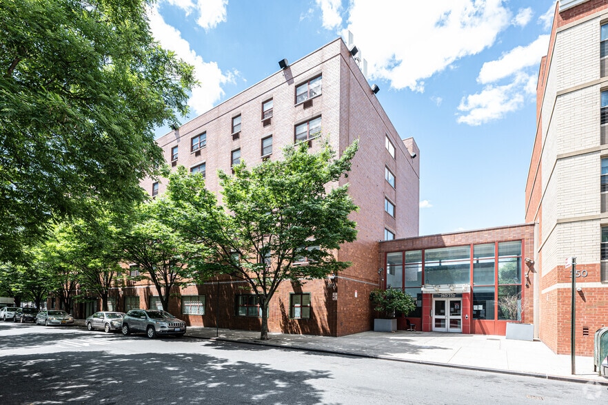 Primary Photo Of 360 Snediker Ave, Brooklyn Apartments For Lease