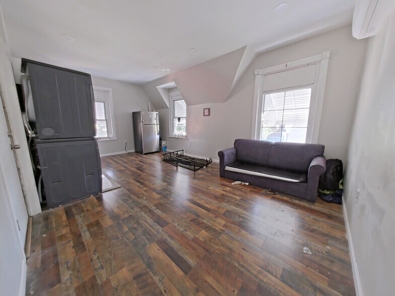 More Photos Of 5331 Wayne Ave, Philadelphia Apartments For Sale