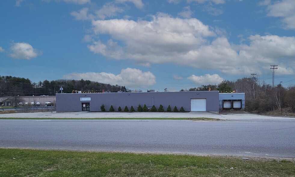 More Photos Of 9 Forrestal St, Lewiston Warehouse For Sale