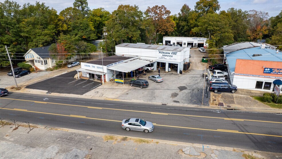 Primary Photo Of 459 Opelika Rd, Auburn Auto Repair For Sale