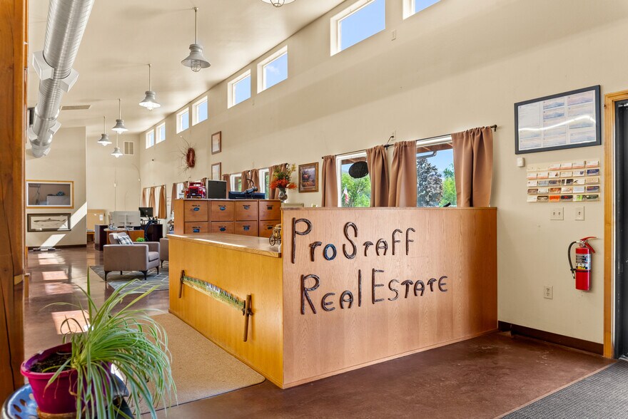 More Photos Of 911 19th Ave, Oroville Freestanding For Sale