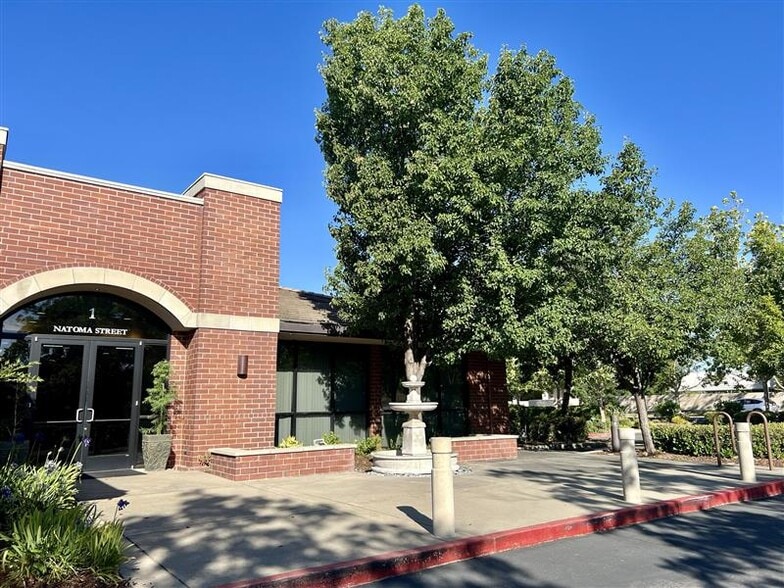 More Photos Of 1 Natoma St, Folsom Office For Sale