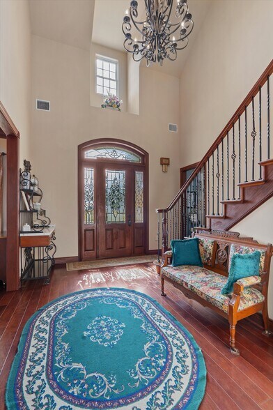 More Photos Of 1092 FM 3000, Elgin Specialty For Sale