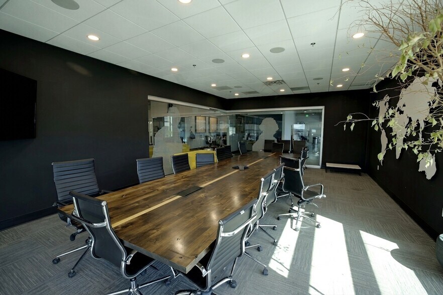 More Photos Of 450 N 1500 W, Orem Office For Lease