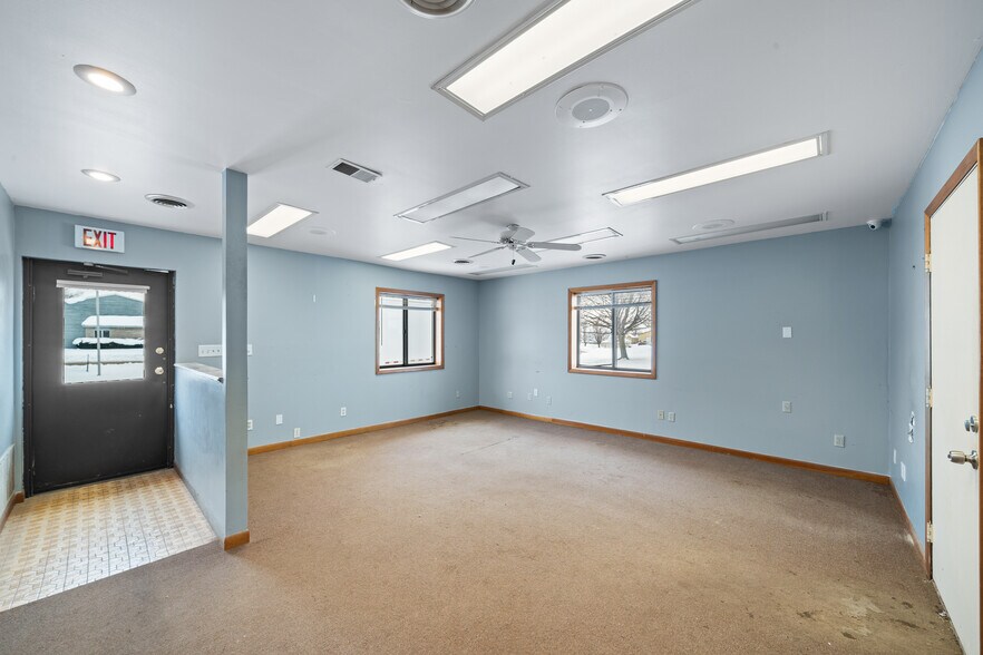 More Photos Of 600 Nathan Ln, Elkhorn Industrial For Lease