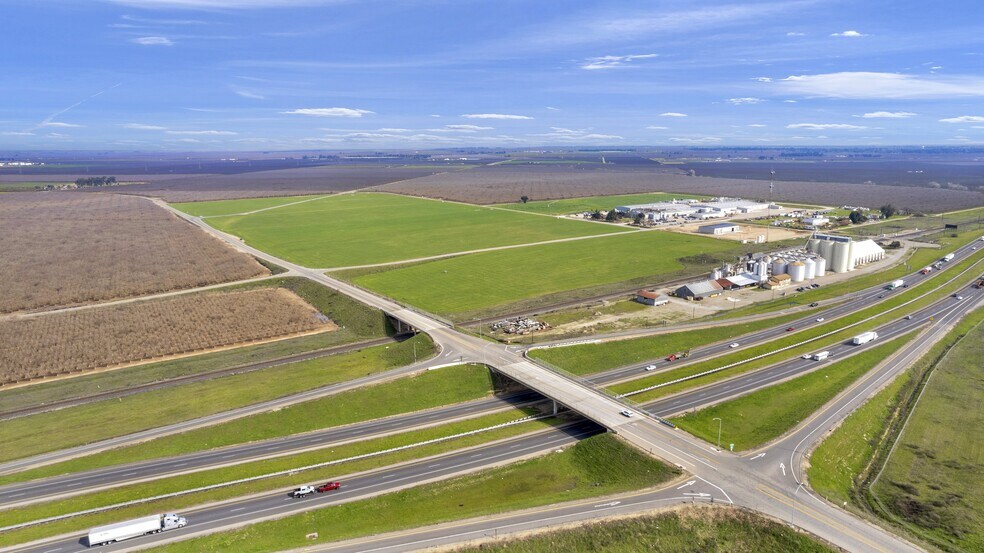 More Photos Of 20200 Fairmead blvd, Madera Land For Sale