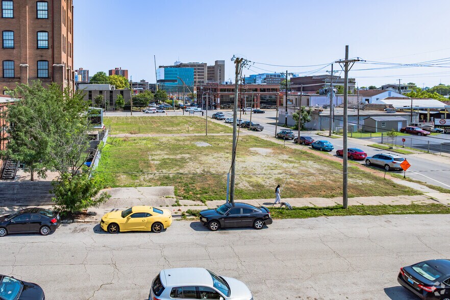 More Photos Of 430-440 E Broadway and Finzer, Louisville Land For Sale