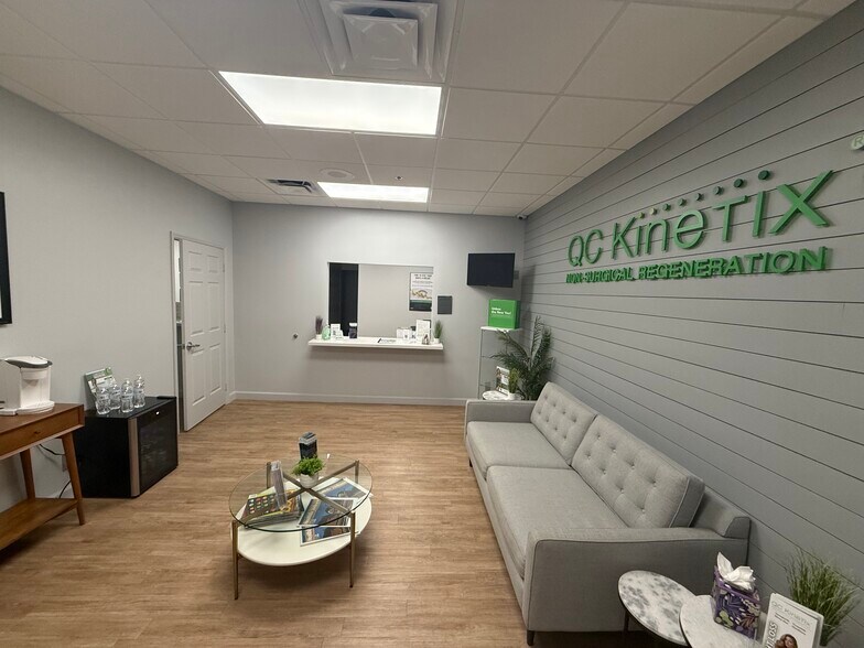 More Photos Of 9970 S Central Park Blvd, Boca Raton Medical For Lease