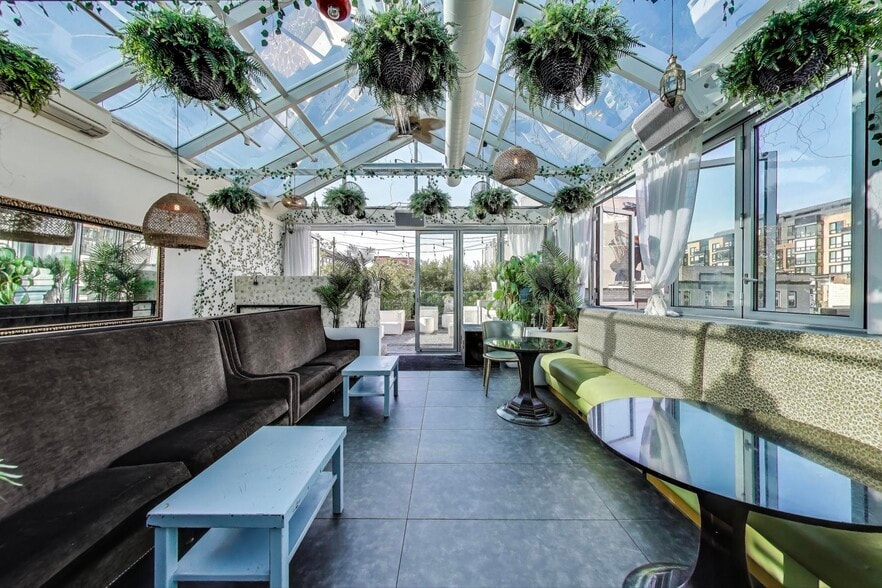More Photos Of 1355 U St NW, Washington Restaurant For Lease