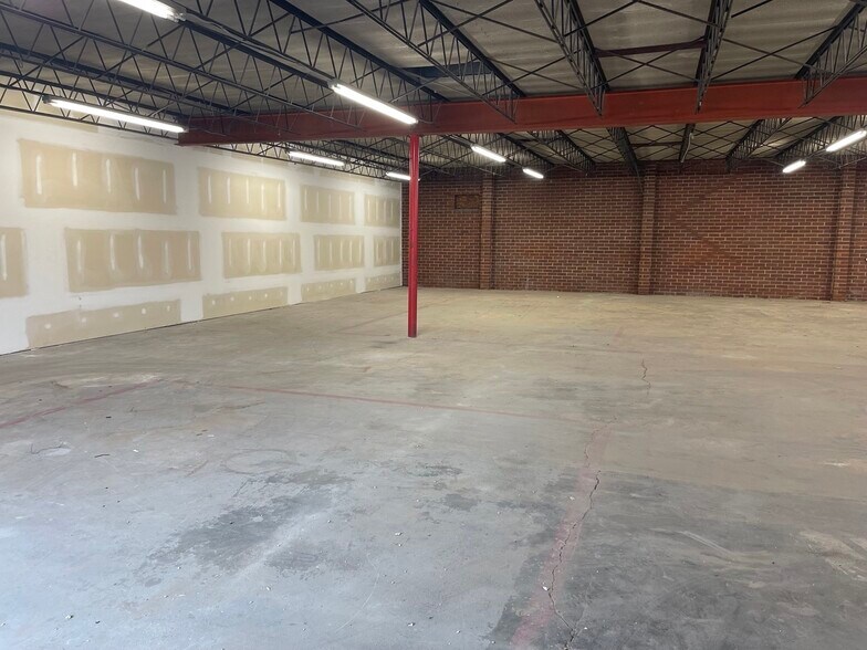 More Photos Of 2403 Milledgeville Rd, Augusta Industrial For Lease