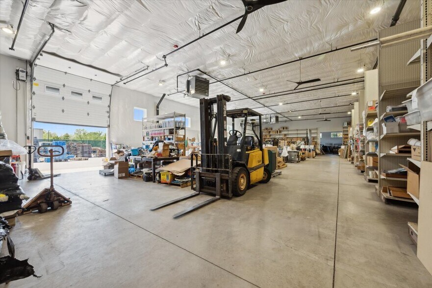 More Photos Of 22 Royal Rd, Flemington Industrial For Sale