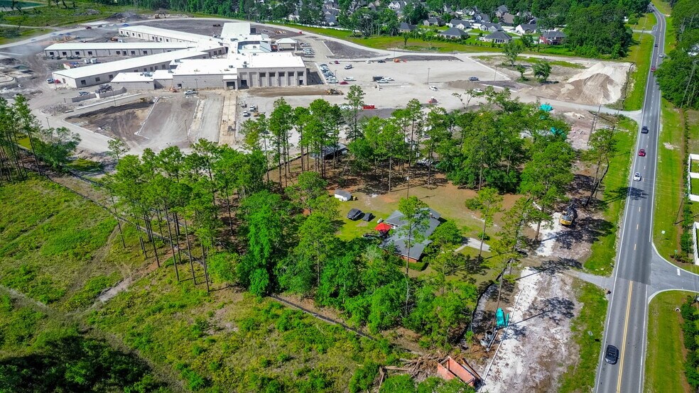 More Photos Of 695 Blue Jay Rd, Rincon General Retail For Sale