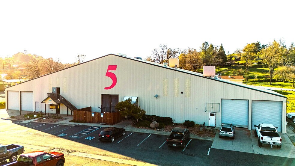 More Photos Of 20858 Mechanical dr, Sonora Warehouse For Sale