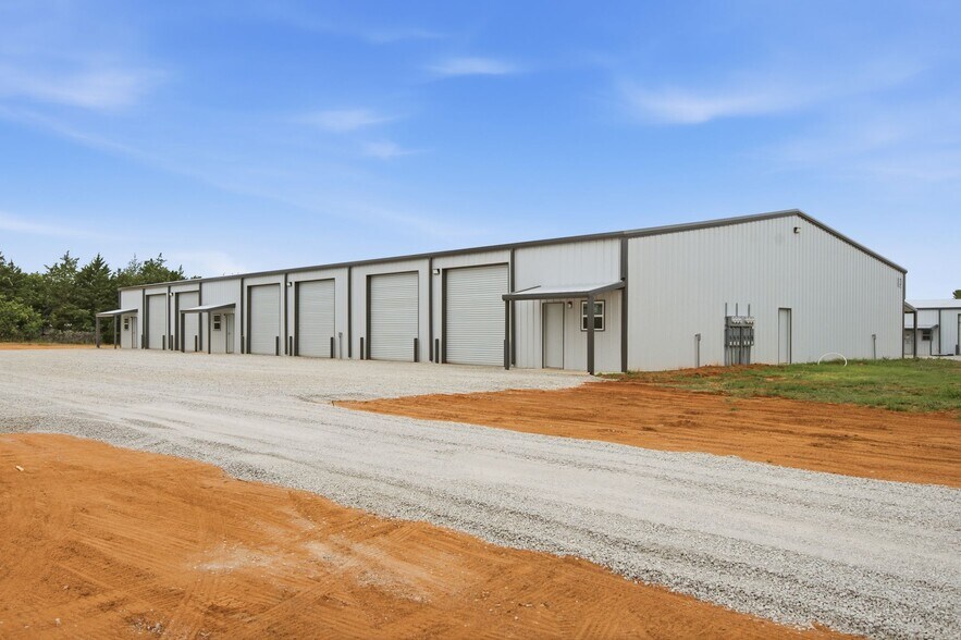 More Photos Of 14005 FM 730 N, Azle Industrial For Lease