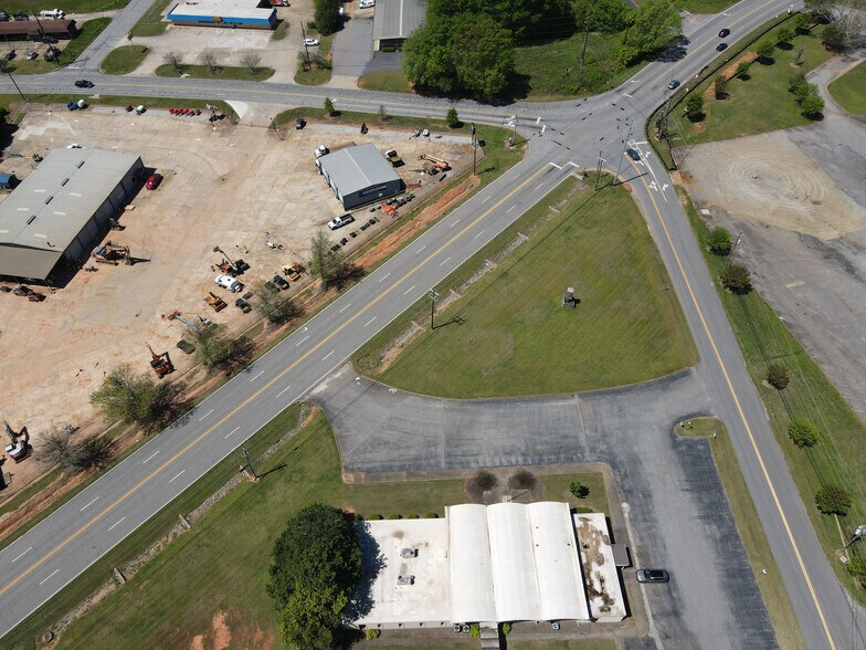 More Photos Of 110 Newton Bridge Rd, Athens Warehouse For Lease