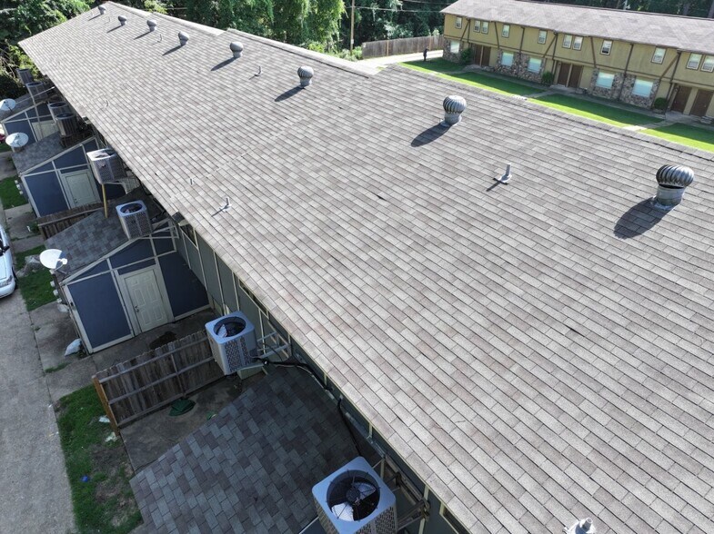 More Photos Of 1800 Labette Manor Dr, Little Rock Apartments For Sale