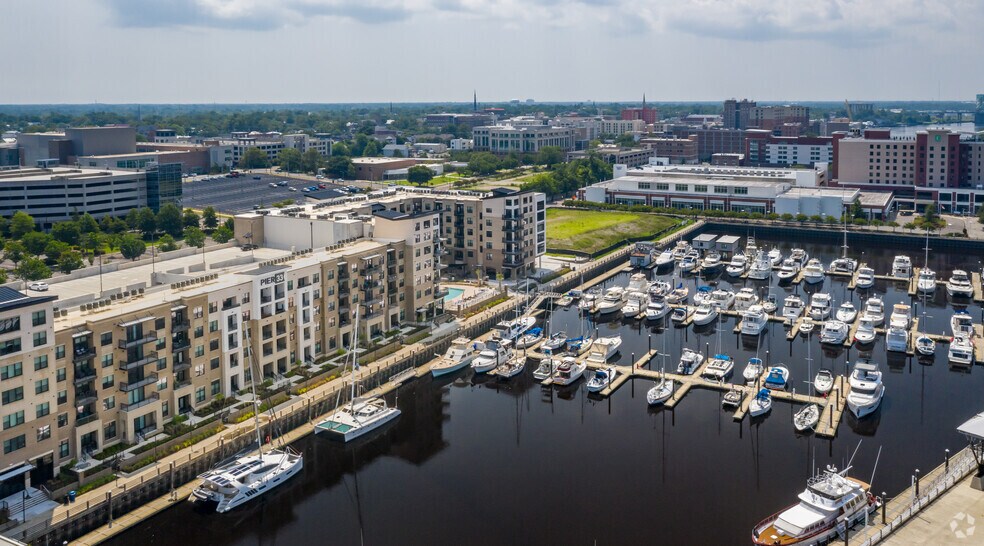 More Photos Of 901 Nutt St, Wilmington Multifamily For Sale