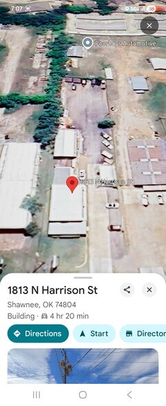 More Photos Of 1813 N Harrison St, Shawnee Flex For Lease