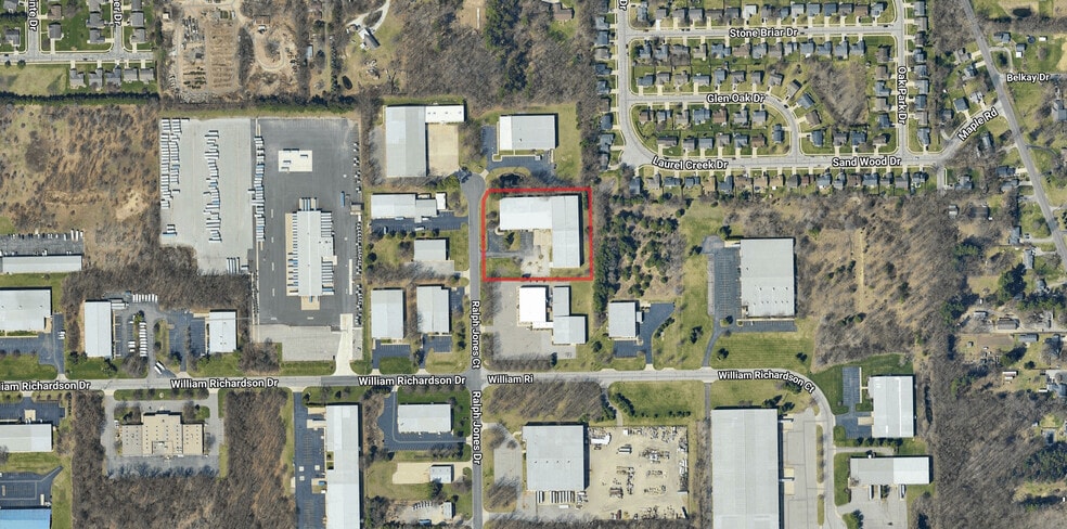 More Photos Of 4260 Ralph Jones Dr, South Bend Warehouse For Sale