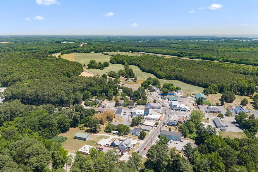 More Photos Of 678 Rappahannock Dr, White Stone Office For Sale