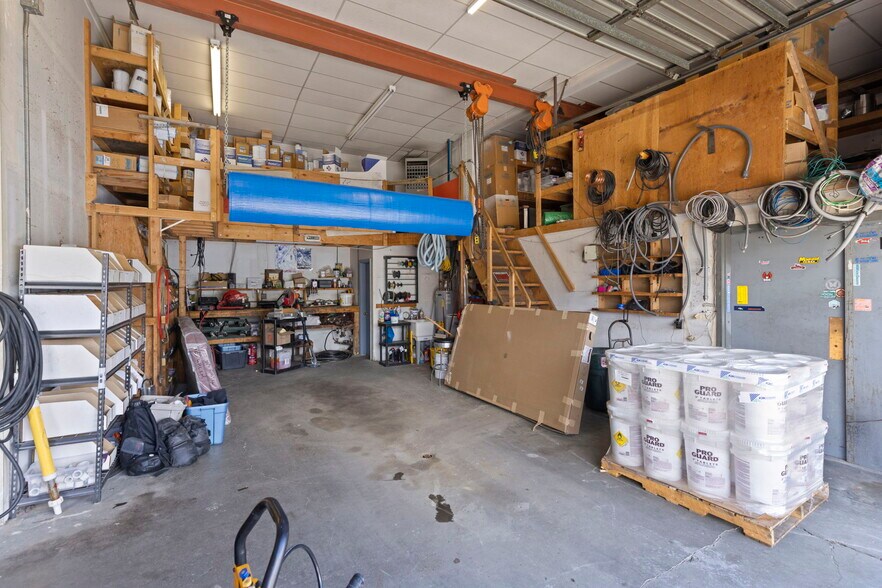 More Photos Of 120 9th St, Silverthorne General Retail For Sale