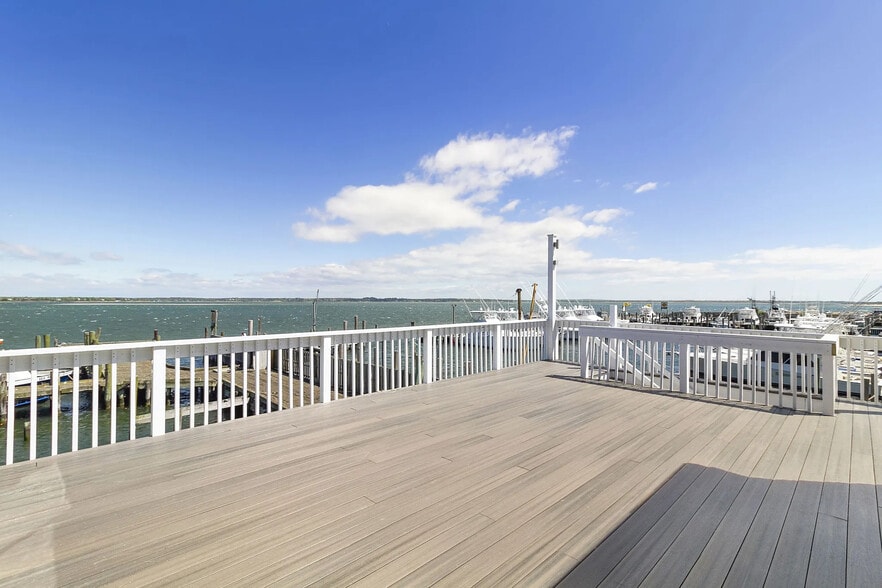 More Photos Of 363 Beach rd, Hampton Bays Restaurant For Sale