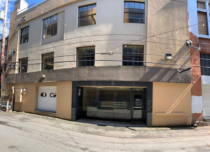 More Photos Of 1315 Cornwall Ave, Bellingham Office For Sale