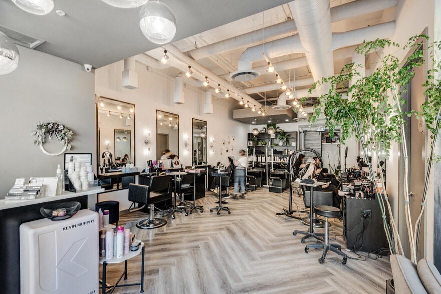 More Photos Of 903 10th Ave SW, Calgary Apartments For Lease