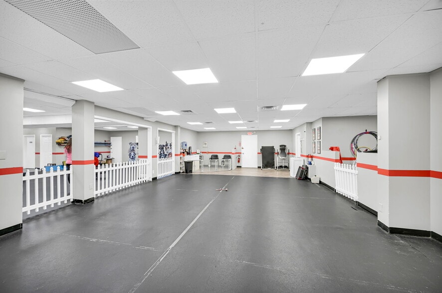 More Photos Of 2 Broadway, Valhalla Office For Sale