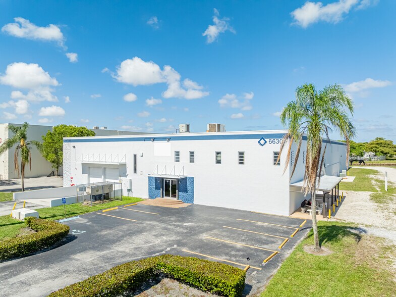 More Photos Of 6630 NW 16th Ter, Fort Lauderdale Warehouse For Sale