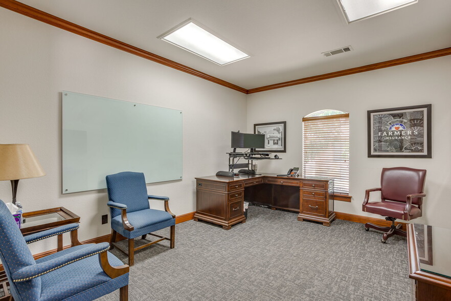More Photos Of 4201 Gateway Dr, Colleyville Office For Sale