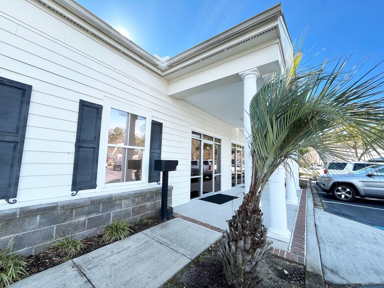 More Photos Of 5401 Netherby Rd, North Charleston Medical For Lease