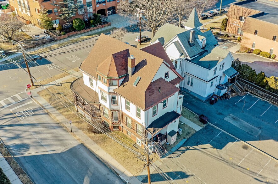 More Photos Of 294 Union St, Hackensack Office For Sale