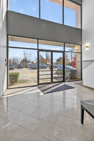 More Photos Of 3138 Custer Dr, Lexington Medical For Sale