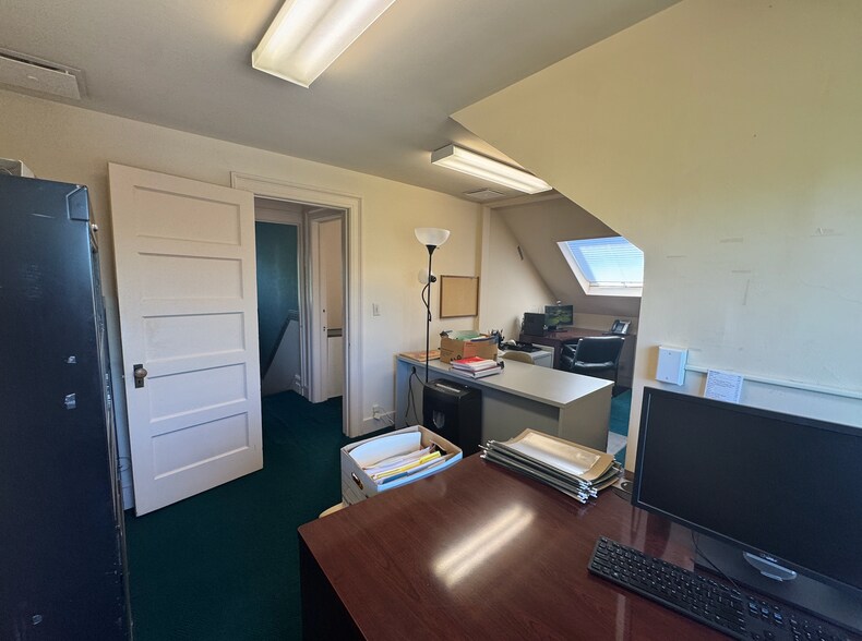 More Photos Of 62 Bowman Ave, Rye Town Office For Lease
