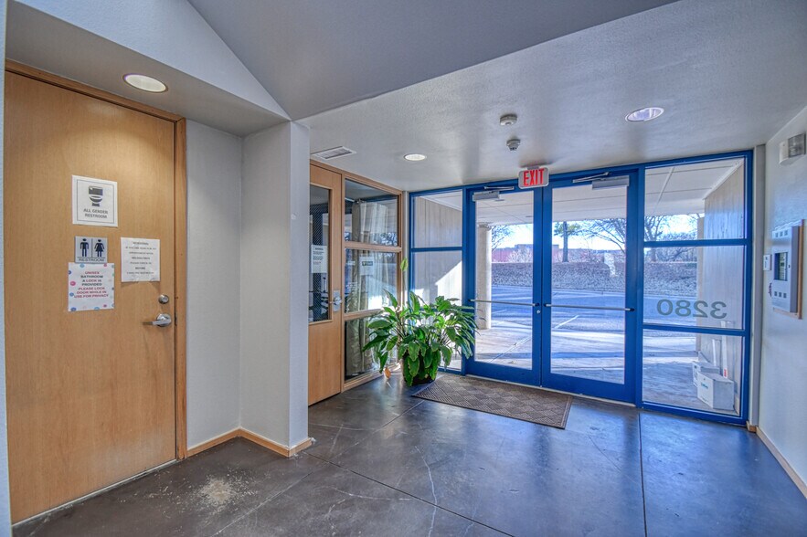 More Photos Of 3280 Marshall Ave, Norman Office For Sale