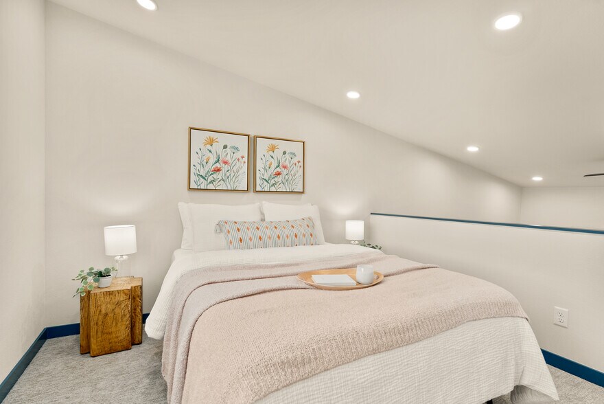 More Photos Of 940 NE Norton Ave, Bend Apartments For Sale