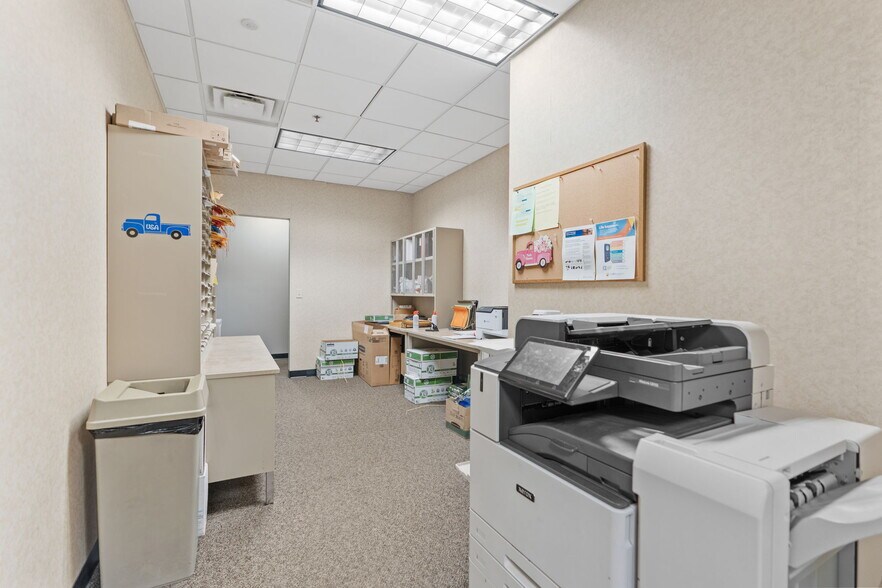 More Photos Of 2775 Blue Water Rd, Eagan Office For Sale