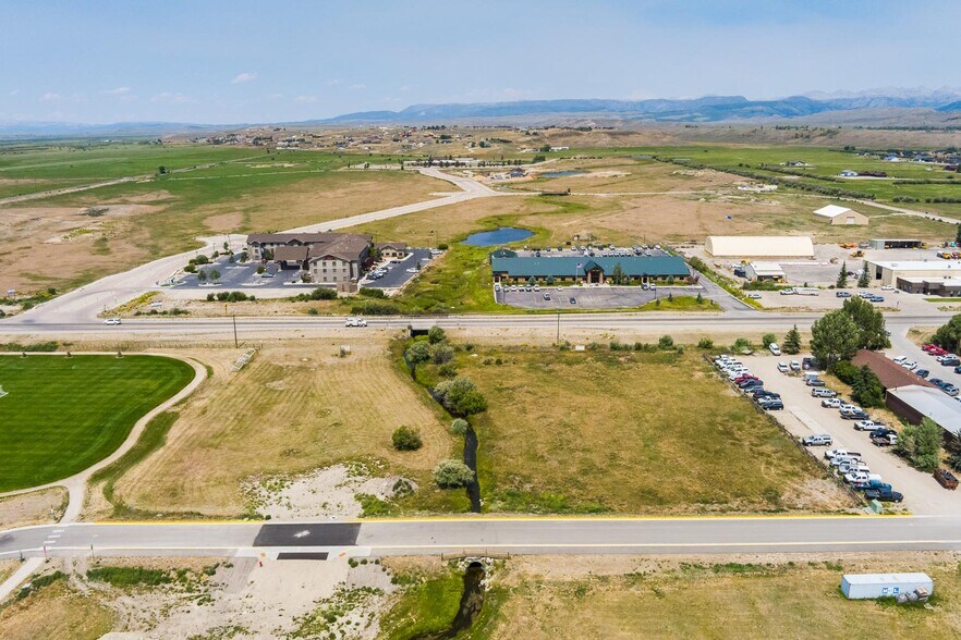 More Photos Of TBD Wilson Street, Pinedale Land For Sale