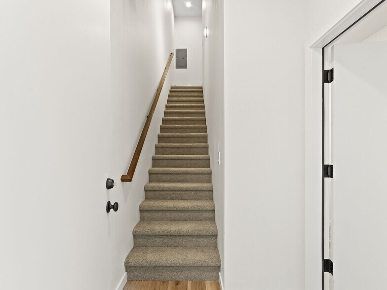 More Photos Of 4383 N Vancouver Ave, Portland Apartments For Sale